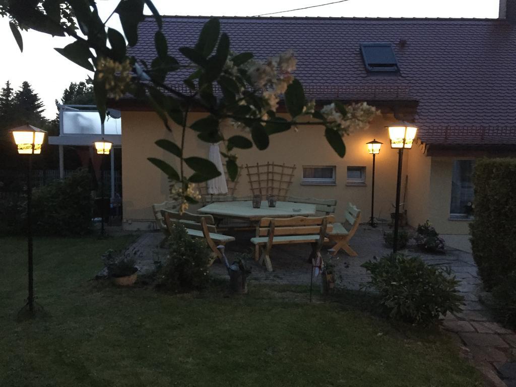 Guest house Landpension Bielatal - Raum